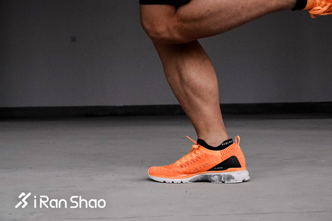 跑鞋 | 李宁战斧评测 国产旗舰稳定跑鞋靠谱么？