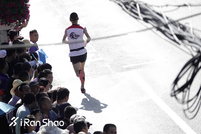 兰州马拉松 | 四万个身躯选择记住炙热的兰州