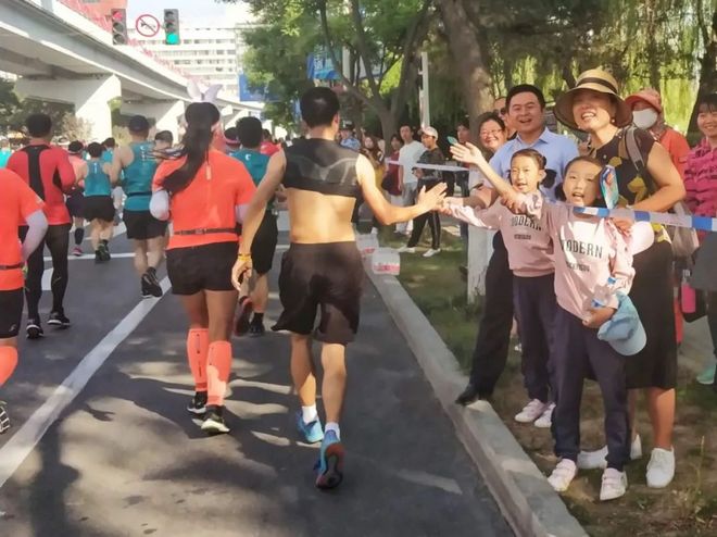 河西走廊东边的野望与奔腾——兰州Strong