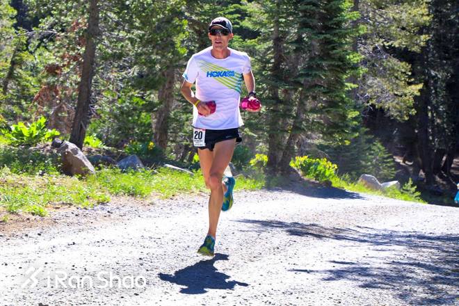 赛道速读 | 100公里世界纪录被打破 “祁妙”组合欧洲首秀 送水哥再度称霸崂山