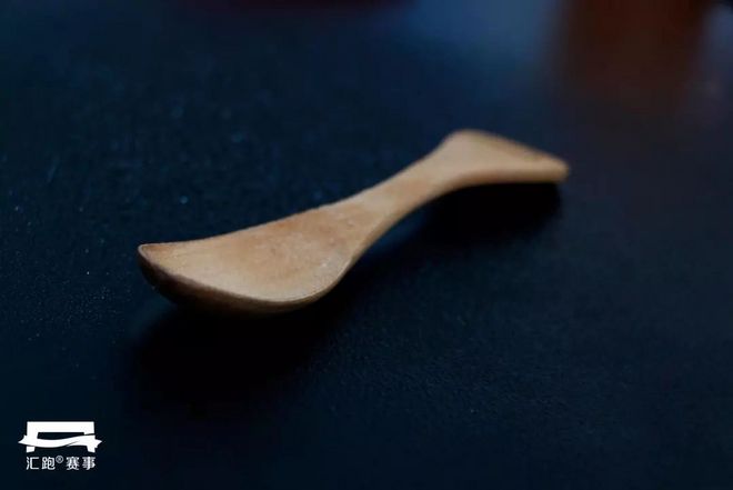 赛讯 | 喏~康保马匠心三件套，都给你！