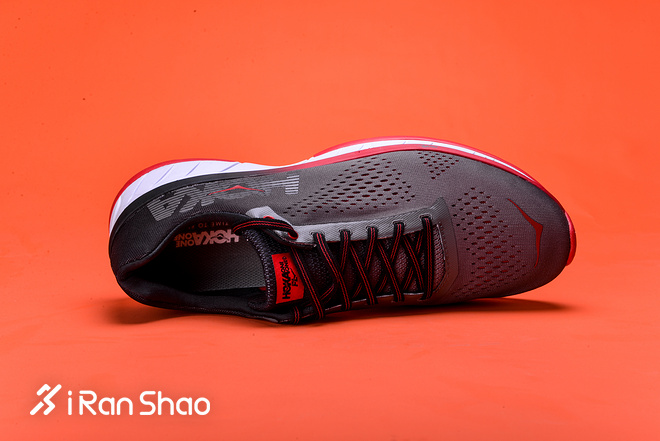 开箱 | HOKA ONE ONE CAVU 真的存在轻量全能跑鞋吗？