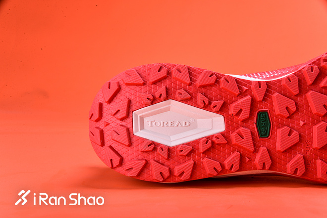 开箱 | 探路者 “大红Pao”Flight 1 国产耐力越野跑鞋