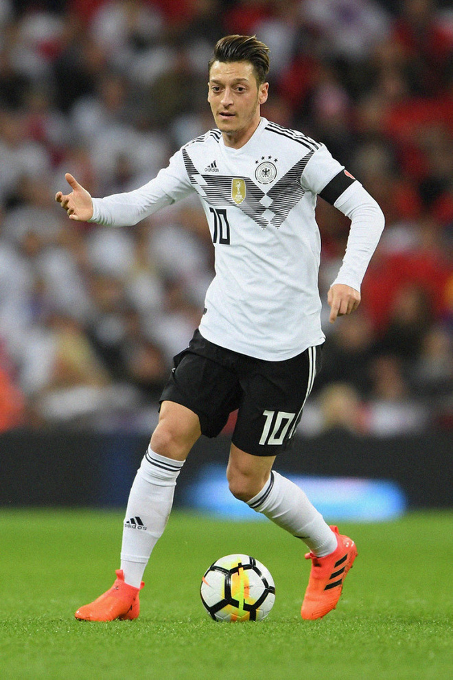 热点 | 真球迷或伪球迷 这个世界杯你总需要一件球衣