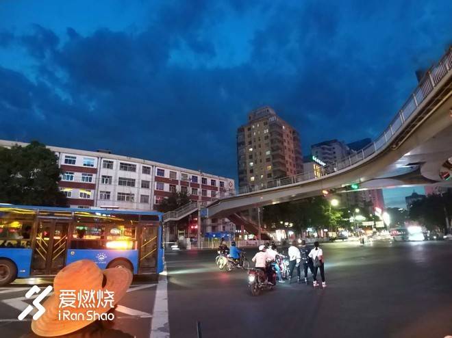 河西走廊东边的野望与奔腾——兰州Strong