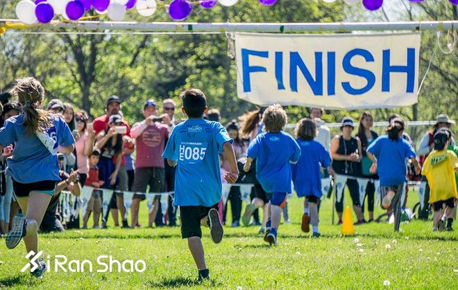 热点 | 一则新闻 两组调查 三个故事 四条建议 教你如何带小朋友跑起来？