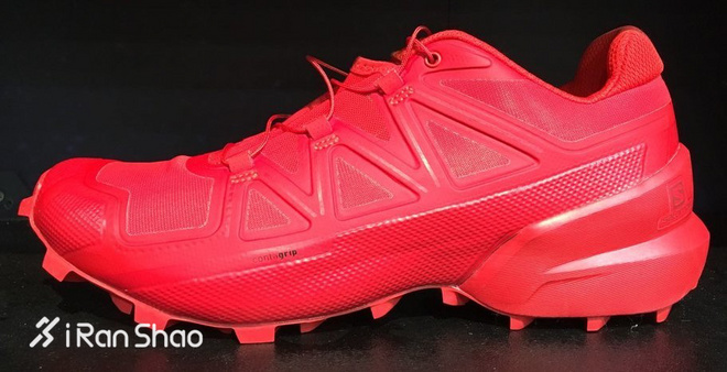 一周新鲜装备资讯 | New Balance推出上海城市版跑鞋 联名的夏日运动装备该买什么呢