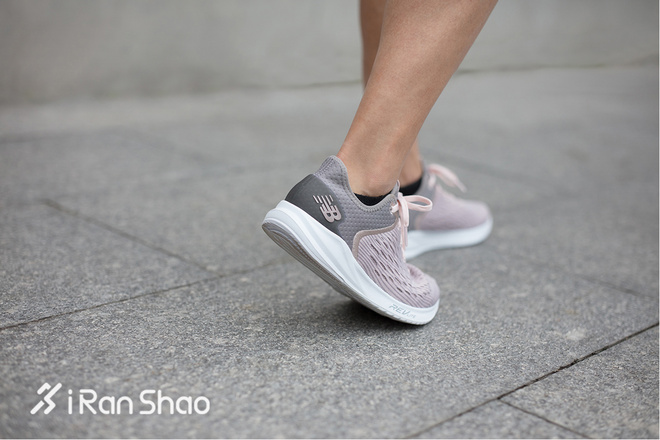 一周新鲜装备资讯 | 这个星期你就可以买到「飞马」Turbo了 亚瑟士的这个系列很童趣