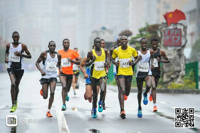 赛道速读丨管油胜获得六盘水马拉松国内冠军 北马报名尚未开始
