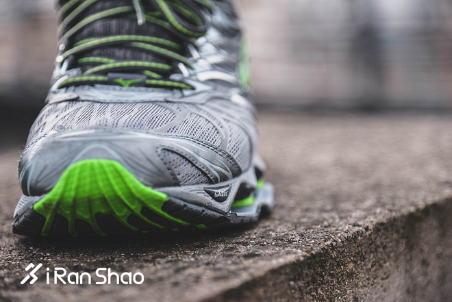 跑鞋 | 如果你需要一双重型跑鞋 Mizuno Wave Prophecy 7深度评测