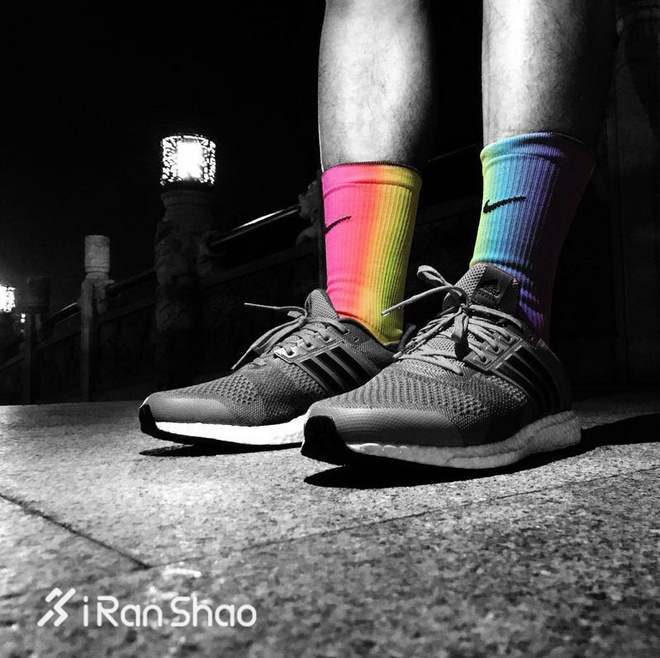 热点 | 跑鞋上脚图太土味？看看这些跑友怎么把鞋拍成"卖家秀"