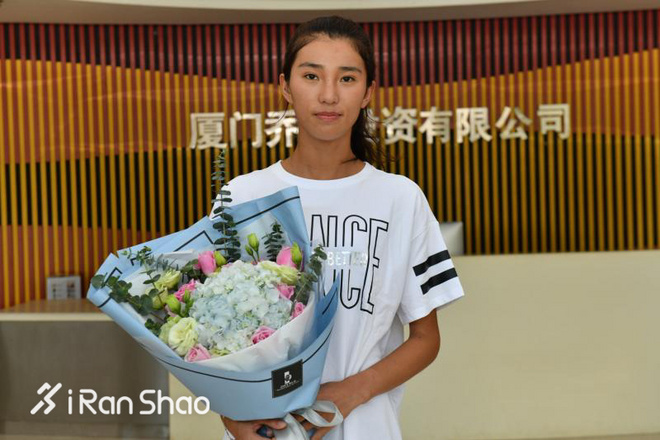 一周新鲜装备资讯 | New Balance推出上海城市版跑鞋 联名的夏日运动装备该买什么呢