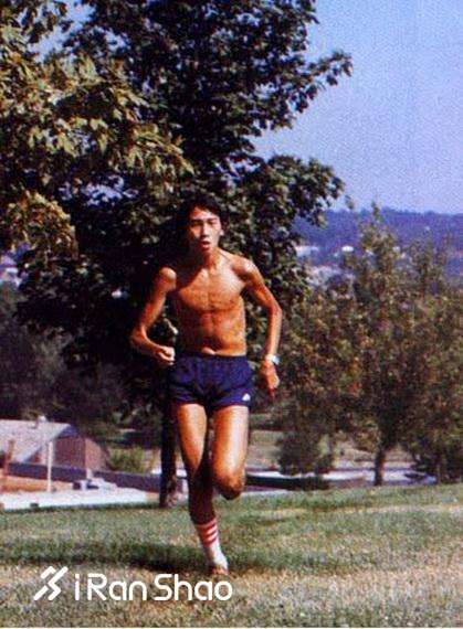 热点 | 一则新闻 两组调查 三个故事 四条建议 教你如何带小朋友跑起来？