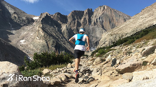 跑步训练时应该如何补水？