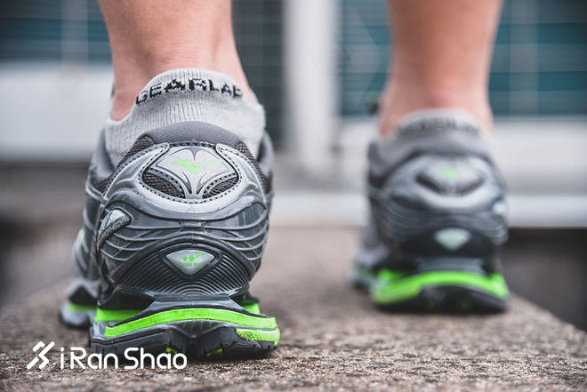 跑鞋 | 如果你需要一双重型跑鞋 Mizuno Wave Prophecy 7深度评测