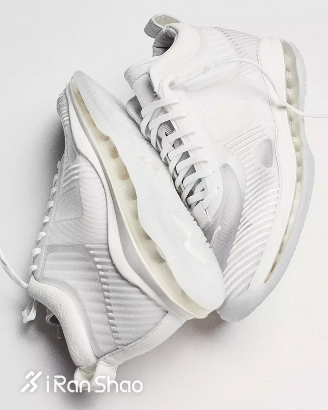 Weekly Gear | 从时尚到运动 透明运动鞋会是下一个爆款吗