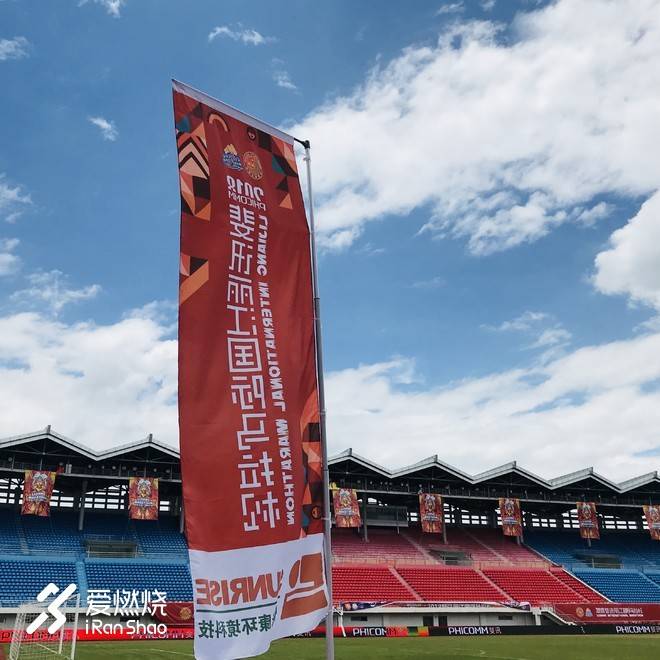 跑过最柔软的马拉松-丽江国际马拉松