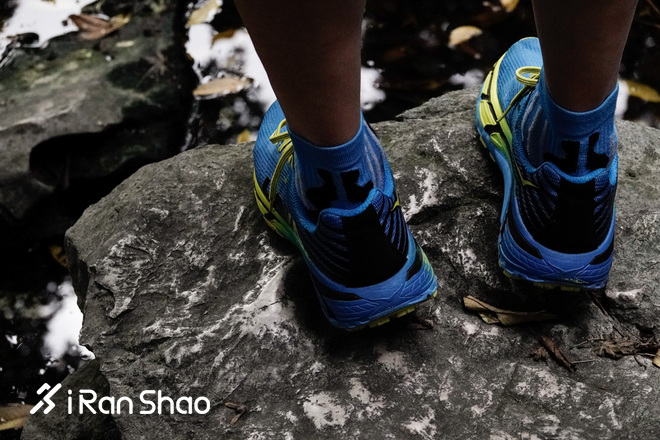 跑鞋丨HOKA ONE ONE Evo Mafate评测 极速缓冲