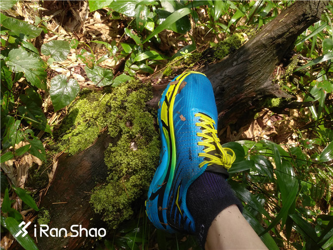 跑鞋丨HOKA ONE ONE Evo Mafate评测 极速缓冲