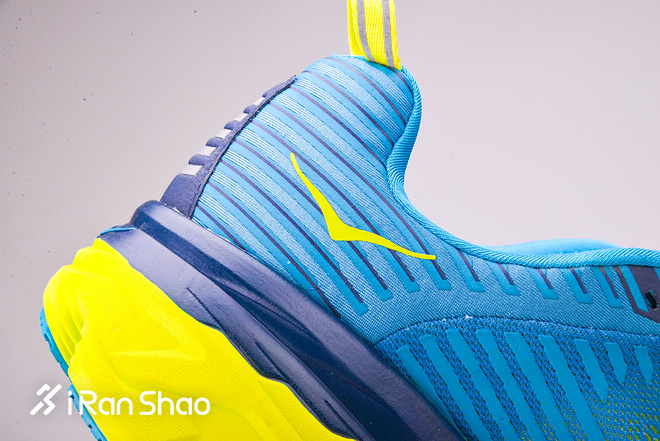 开箱丨HOKA ONE ONE Bondi 6 最强缓冲路跑鞋