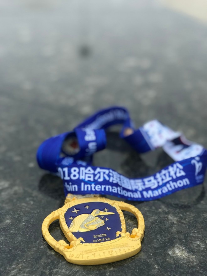 看完了豆角味的冲线，直播以外的哈尔滨马拉松什么样？