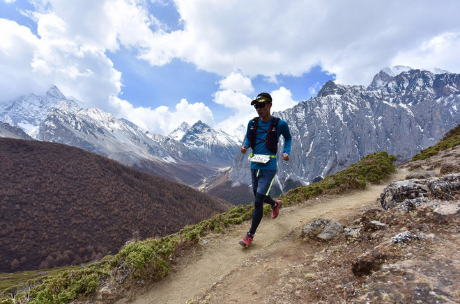 “地狱上行走，天堂里奔跑”——2018龙腾亚丁越野赛记！