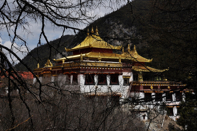 “地狱上行走，天堂里奔跑”——2018龙腾亚丁越野赛记！