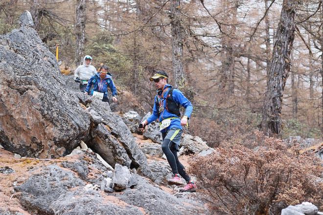 “地狱上行走，天堂里奔跑”——2018龙腾亚丁越野赛记！