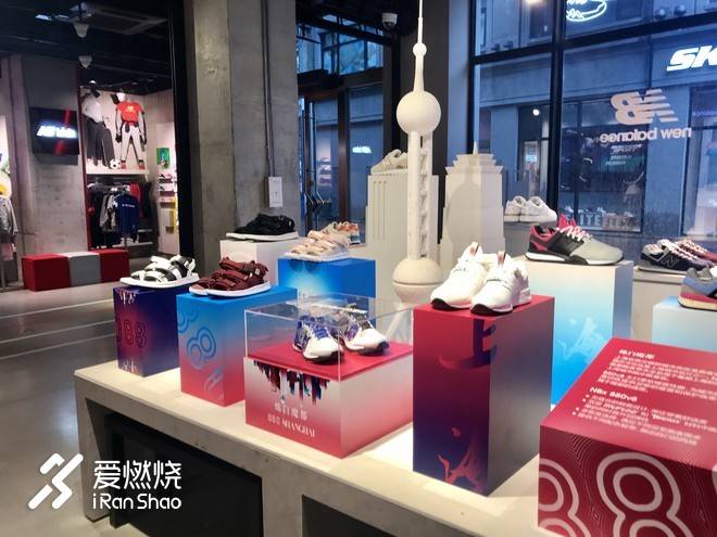 黄浦江上青春无限，风雨无阻海派战靴｜NBx 880v8上海限量版试穿体验记