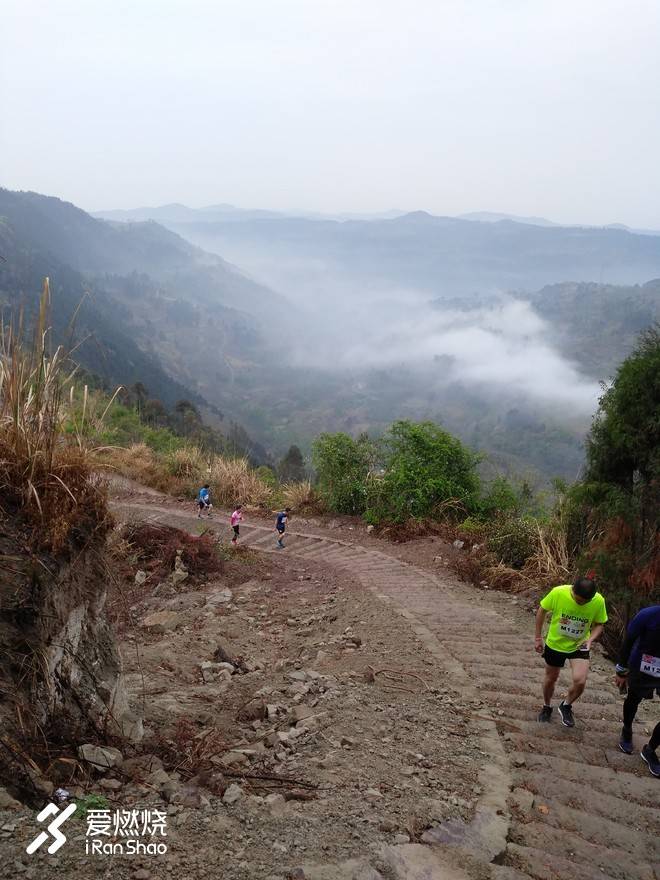 《神奇四瘸》 ：乌合之众，天感地动