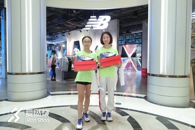 外滩7k跑——记 NBRC 880V8上海版跑鞋线下试穿会活动