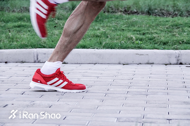 跑鞋 | 功能+颜值：2018 adidas adizero adios 3 北马限定款