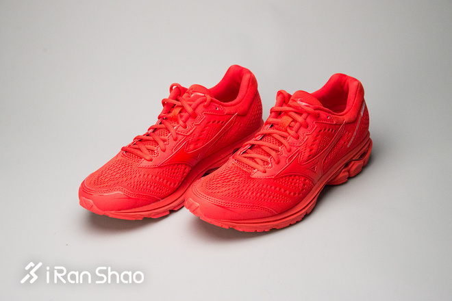 开箱 | Mizuno美津浓 Wave Rider 22 涅槃重生的全民跑鞋