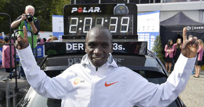 GOAT！基普乔格2:01:39柏林破世界纪录，人类进入2:01时代