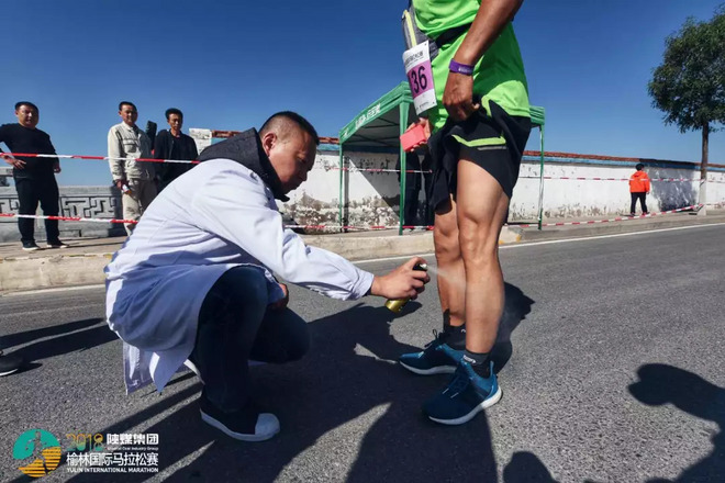现场 | 从沙漠跑向绿洲，2018陕煤集团榆林国际马拉松赛圆满落幕