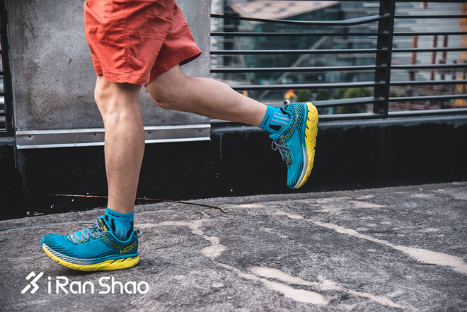 跑鞋丨极致慢跑鞋 HOKA ONE ONE Clifton 5深度评测