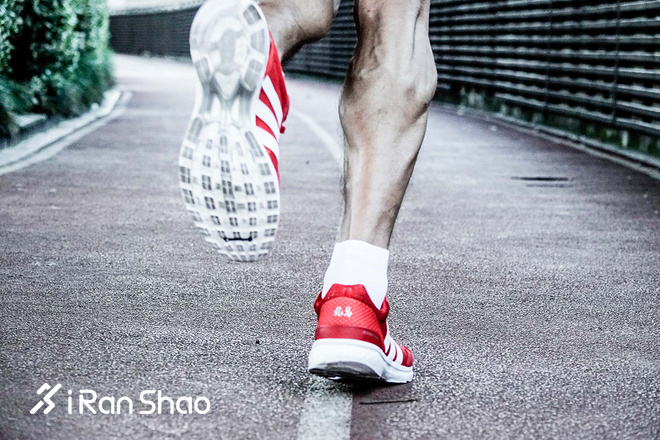 跑鞋 | 功能+颜值：2018 adidas adizero adios 3 北马限定款