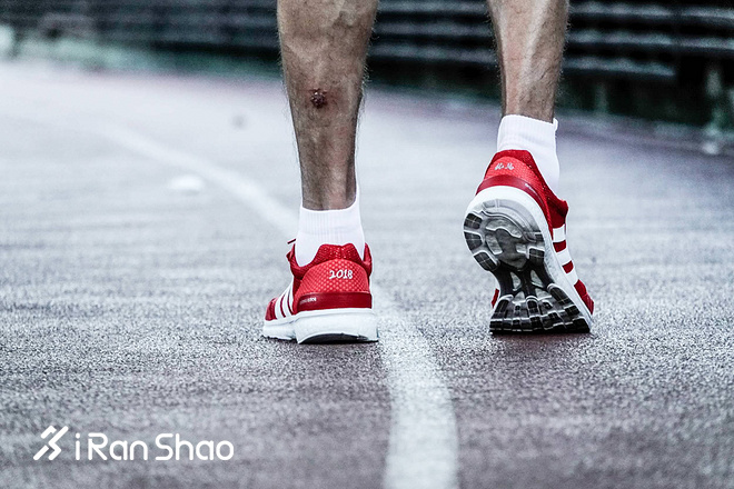 跑鞋 | 功能+颜值：2018 adidas adizero adios 3 北马限定款