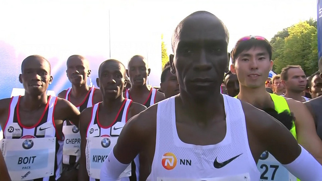 GOAT！基普乔格2:01:39柏林破世界纪录，人类进入2:01时代