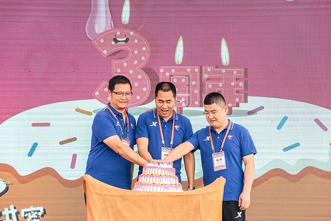 甜蜜空港 | 2018成都女马完美收官