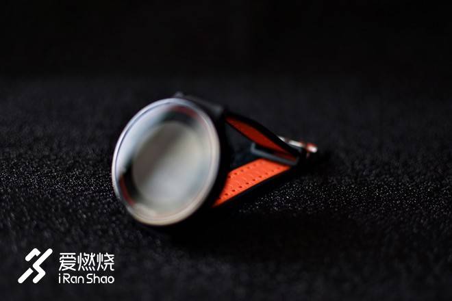 国产GPS运动手表新人，军拓飞腕马拉松跑步手表评测