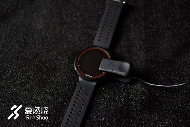 国产GPS运动手表新人，军拓飞腕马拉松跑步手表评测