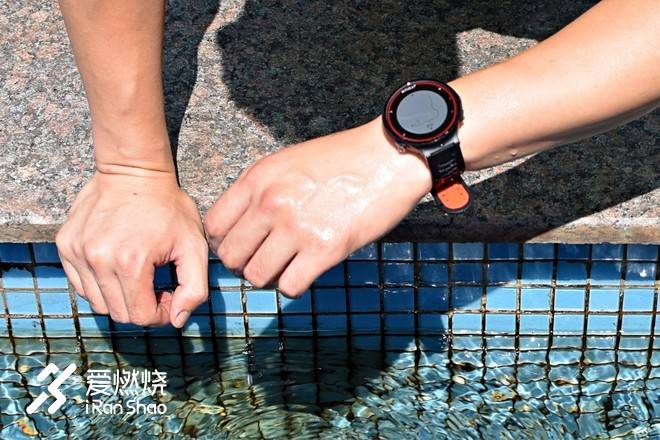 国产GPS运动手表新人，军拓飞腕马拉松跑步手表评测