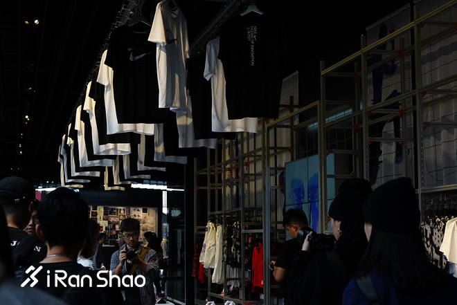 现场 | 探店耐克上海001 House of Innovation 除了网红试衣间还有什么值得逛的