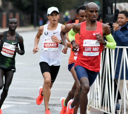 历史第七：芝加哥的神奇女侠 / 日本马拉松的胜利 / 贝克勒离世界纪录有多远？