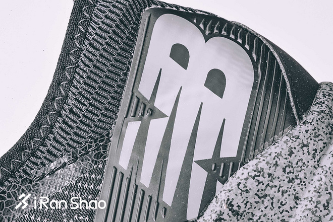 开箱 | New Balance FuelCell Impulse 纽约限定速度训练利器