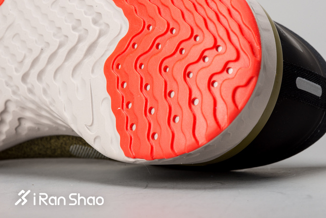 开箱 | Nike Run Utility冬季款跑鞋 不给你冬天厌跑的借口