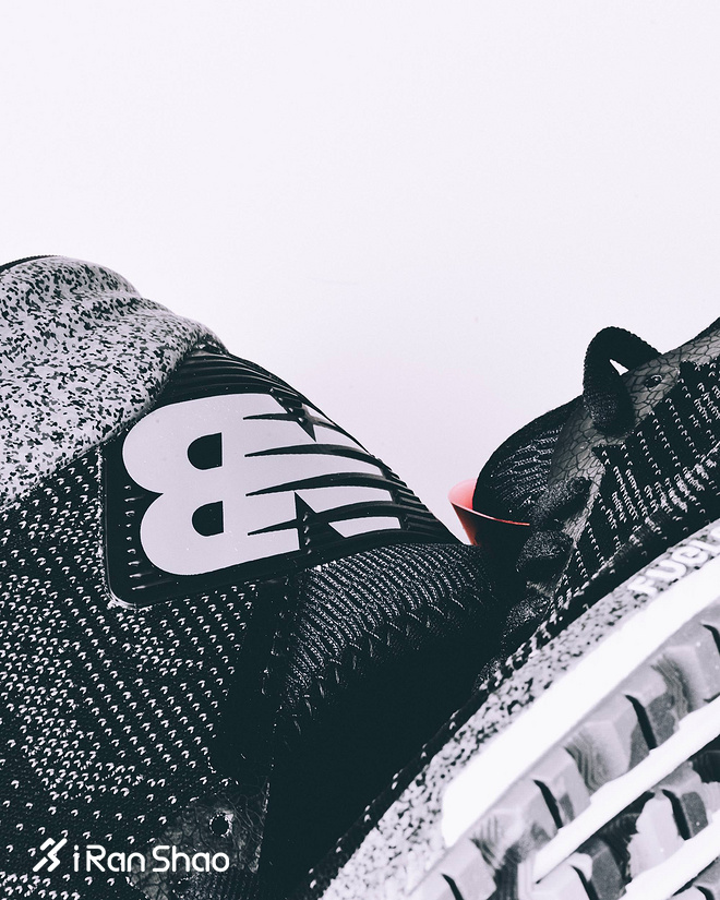 开箱 | New Balance FuelCell Impulse 纽约限定速度训练利器
