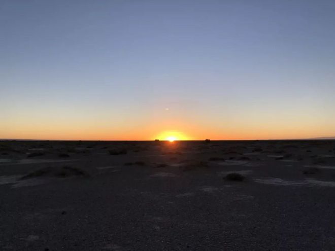 八百流沙|黎明前醒来（上）