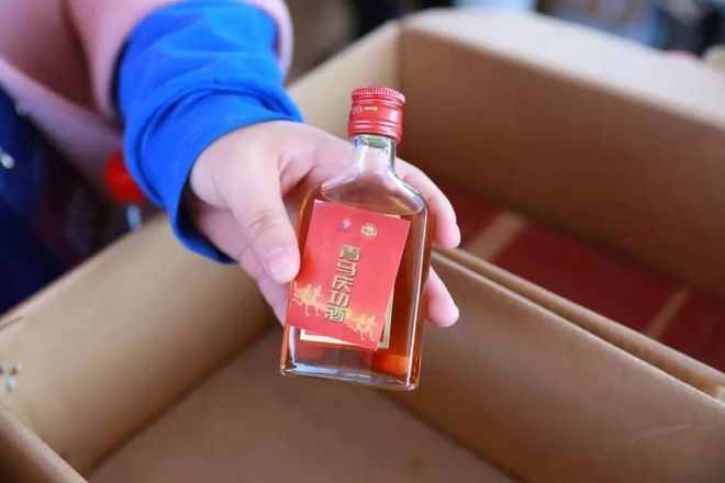 城中跑青马，海上扬奥帆！2018青岛马拉松分外美丽！